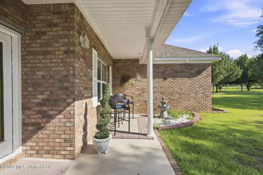 House in Lumberton, Mississippi, United States 3 - 18936748