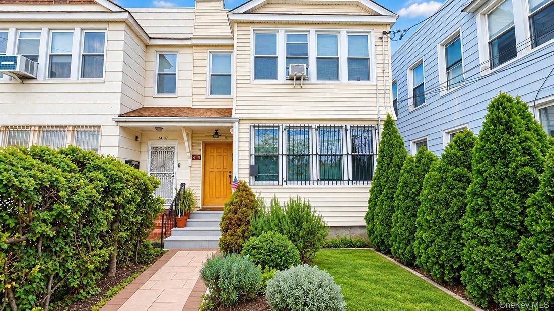 Land in New York, New York, United States 1 - 18394082