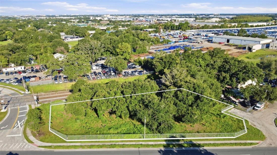 Land in Orlando, Florida, United States 2 - 18937099