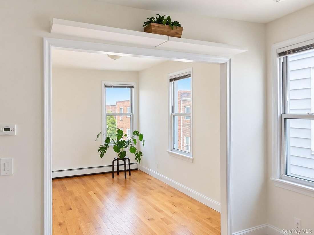 Land in New York, New York, United States 5 - 18394082