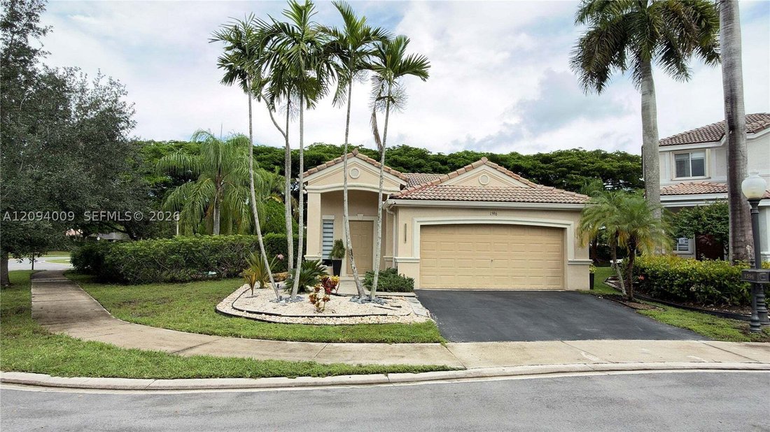House in Weston, Florida, United States 1 - 18937024