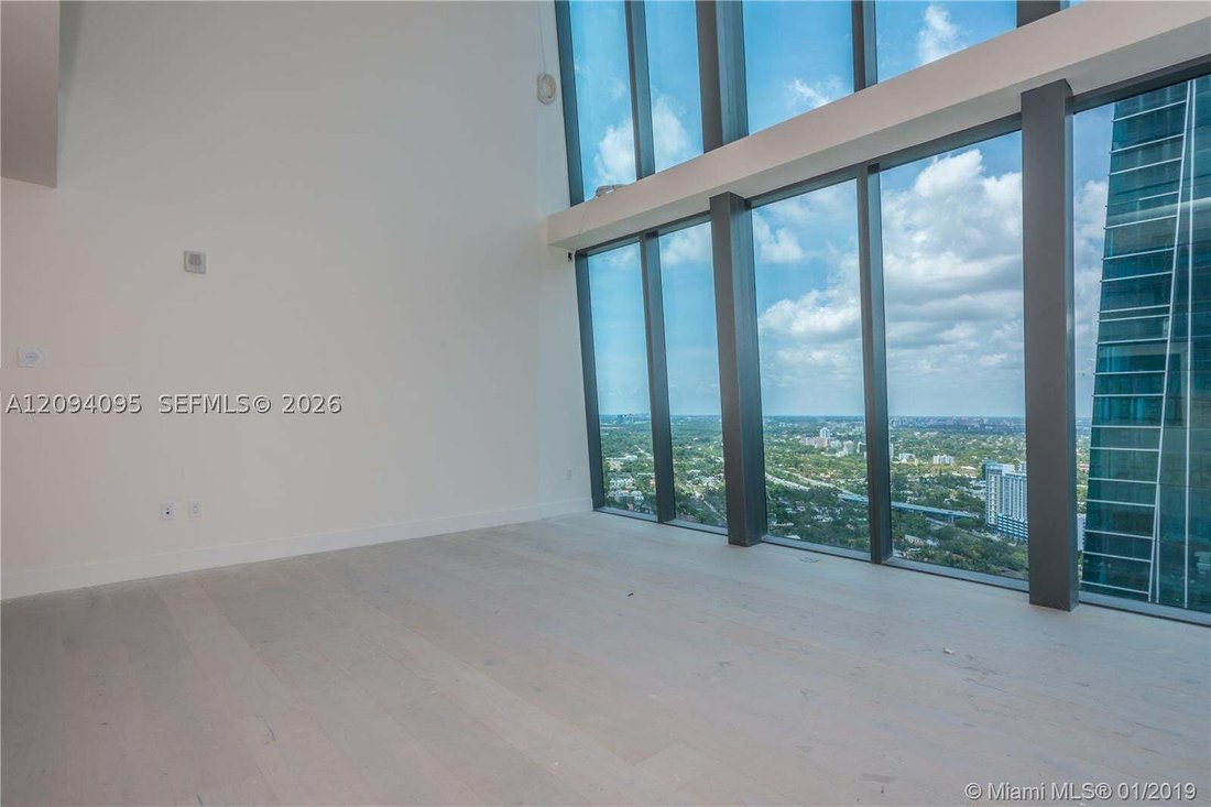 Condo in Miami, Florida, United States 1 - 18937020