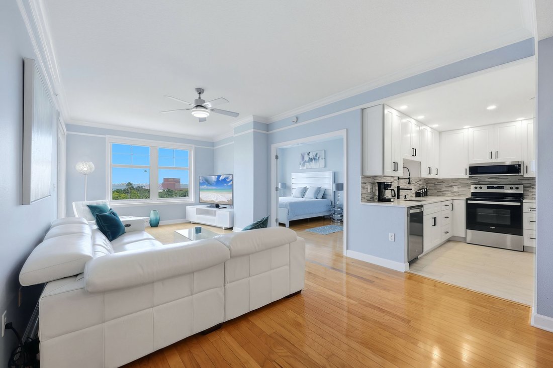 Condo in Sarasota, Florida, United States 5 - 18937270