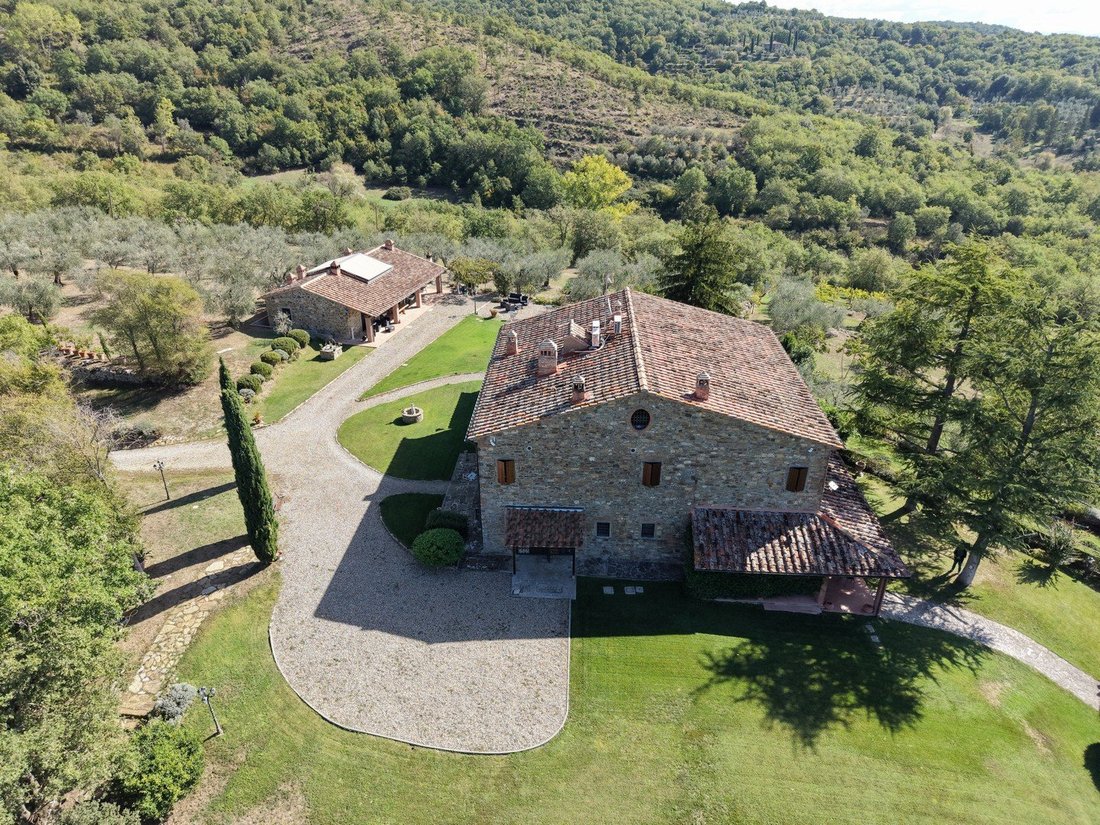 Villa in Civitella In Val di Chiana, Tuscany, Italy 4 - 18936666