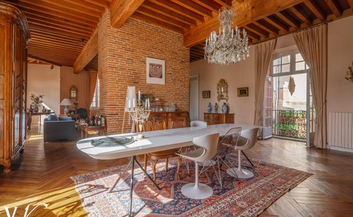 Townhouse in Centre Historique, Muret, France 1