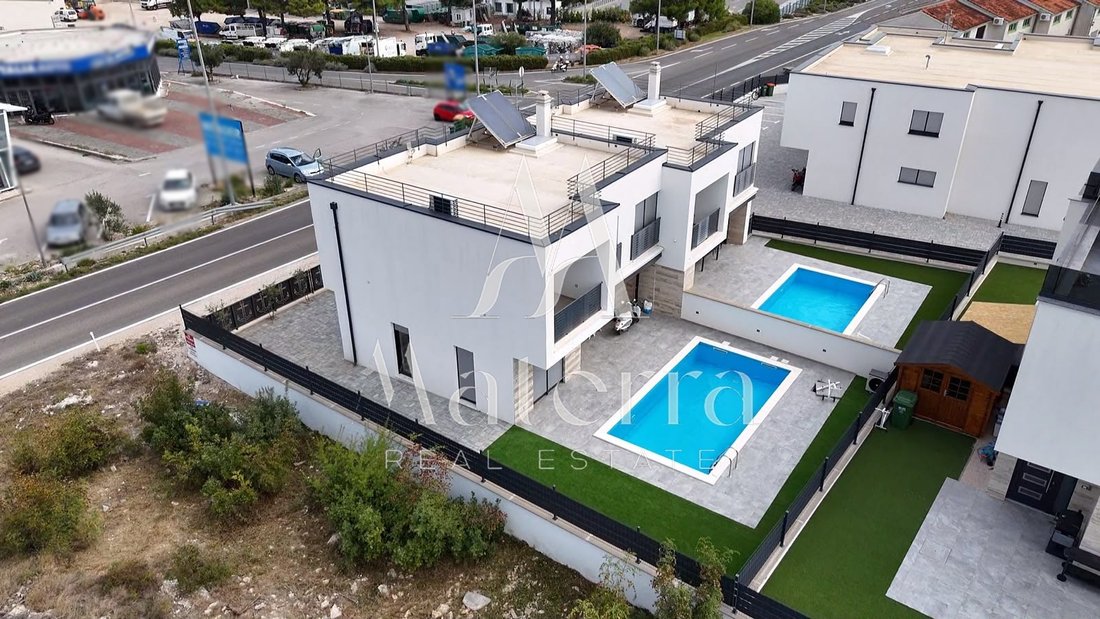 House in Vodice, Sibenik-Knin County, Croatia 2 - 18937375