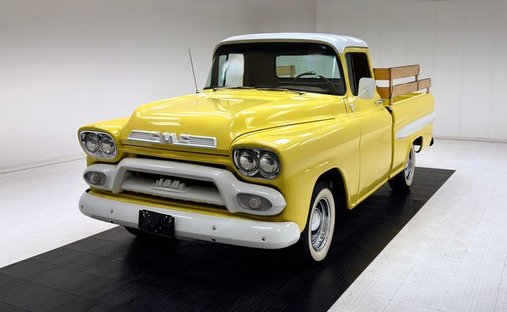 270ci GMC I6/3-Speed Manual/Power Steering/Heat &amp; AC/Head Turning Hauler in Morgantown, United States 1