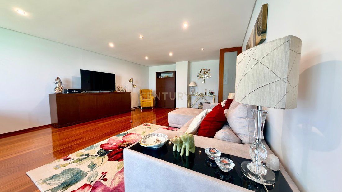 Apartment in Matosinhos e Leca da Palmeira, Porto District, Portugal 4 - 18937676