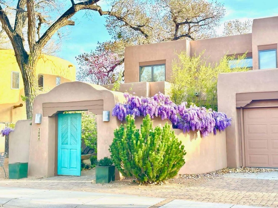 House in Albuquerque, New Mexico, United States 1 - 18936697