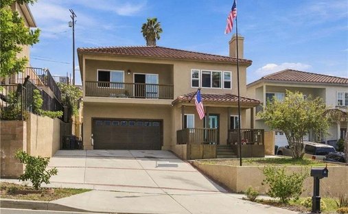 House in Signal Hill, California, United States 1