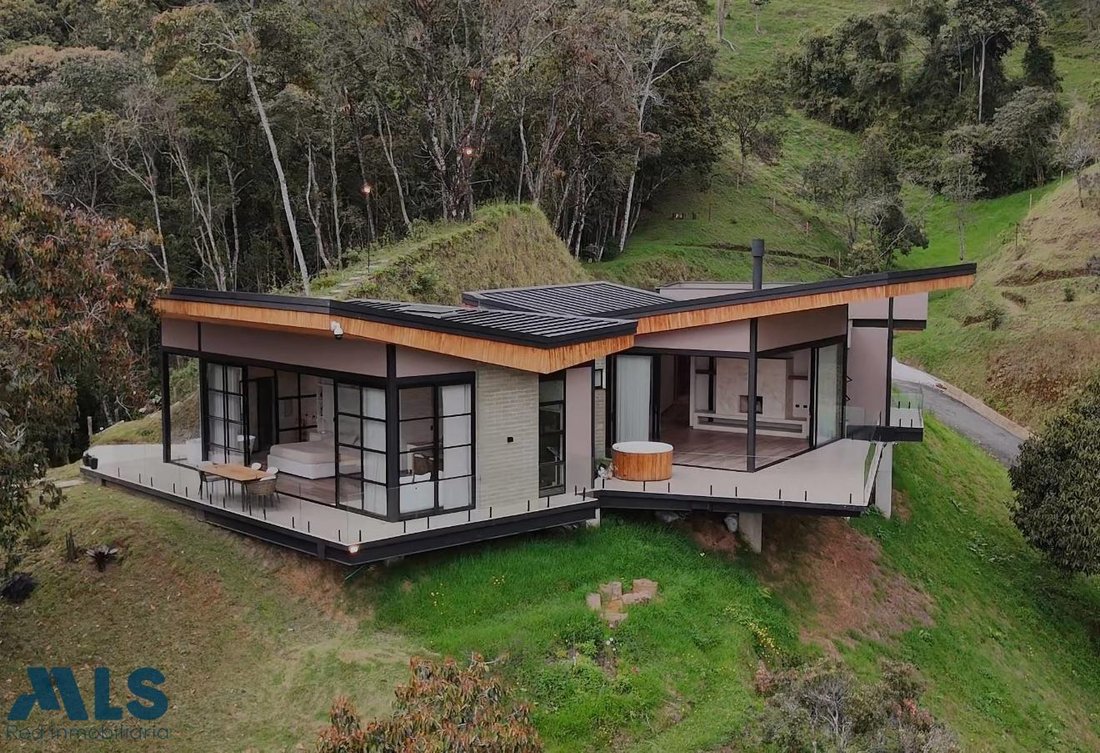 House in La Fe, Antioquia, Colombia 2 - 18937454