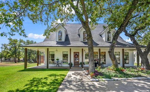 House in Weatherford, Texas, United States 1
