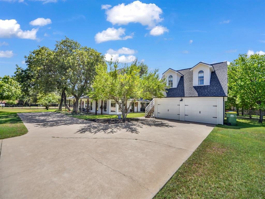 House in Weatherford, Texas, United States 3 - 18937064