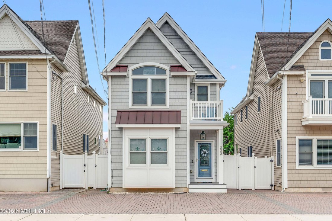 House in Manasquan, New Jersey, United States 2 - 18936706