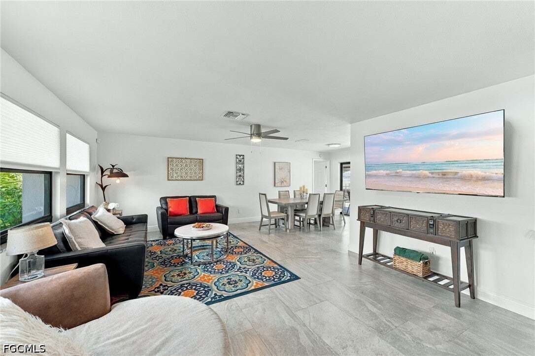 House in Cape Coral, Florida, United States 5 - 18936730