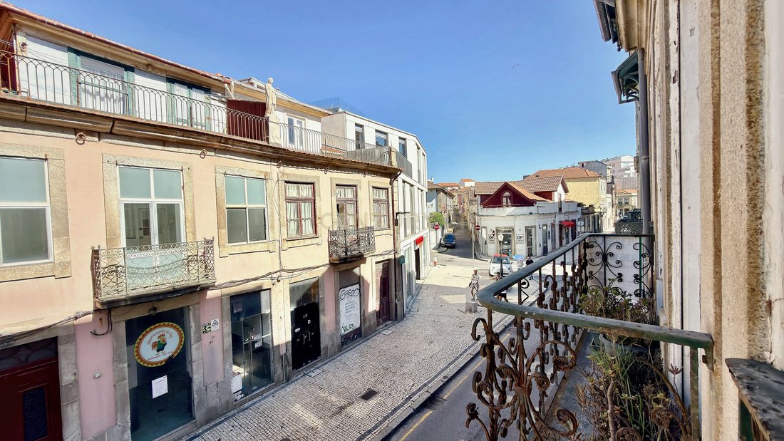 Villa in Aldoar, Foz do Douro e Nevogilde, Porto District, Portugal 1 - 18937552