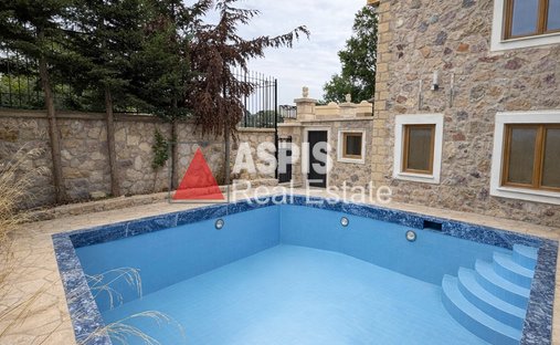 House in Kalyvia Thorikou, Attica, Greece 1