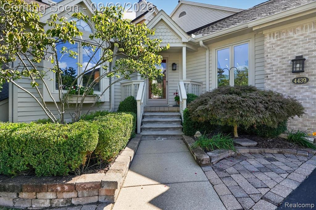 Condo in Township of Hamburg, Michigan, United States 5 - 18937147
