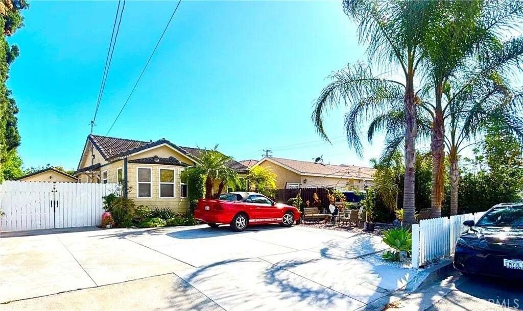 Garden Grove, California, United States 2 - 18937223