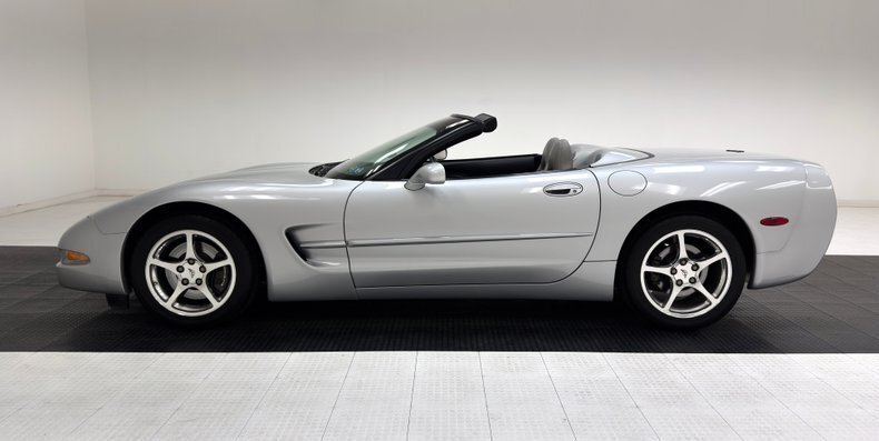 Cabriolet in Morgantown, United States 3 - 18937303