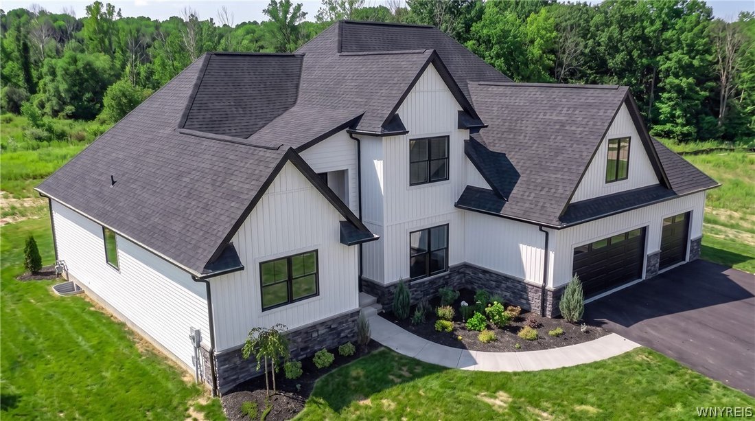 House in East Amherst, New York, United States 3 - 18937084