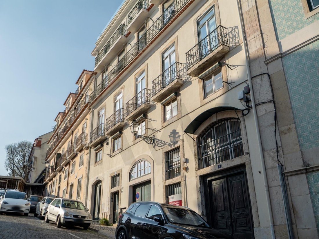 Santa Maria Maior, Lisbon, Portugal 1 - 18936978