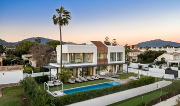 Villa in Bel-Air, Estepona, Andalusia 1