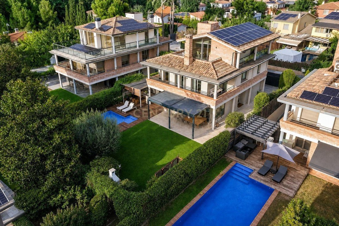 Villa in Sant Cugat del Valles, Catalonia, Spain 4 - 18937561