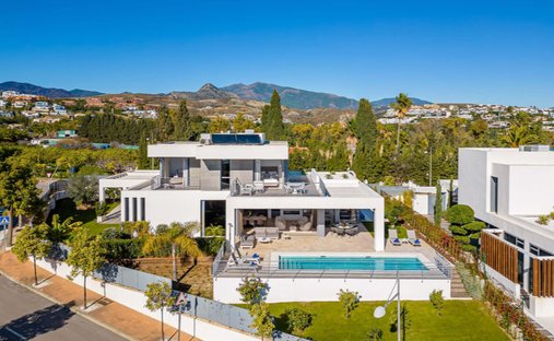 Villa in Marbella, Andalusia, Spain 1