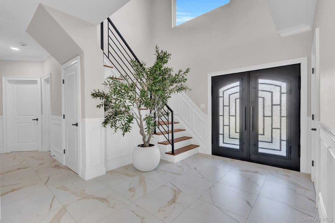 House in Wantagh, New York, United States 3 - 18936887
