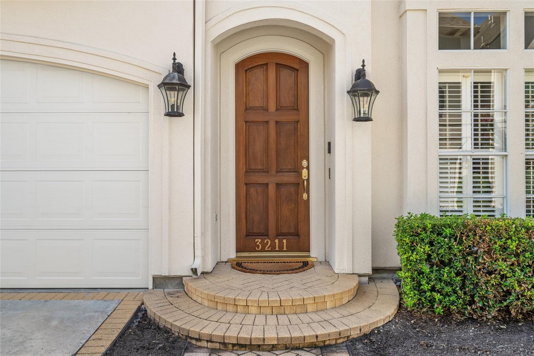 House in Houston, Texas, United States 3 - 18936964