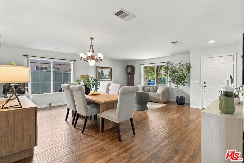 House in Santa Clarita, California, United States 3 - 18936768