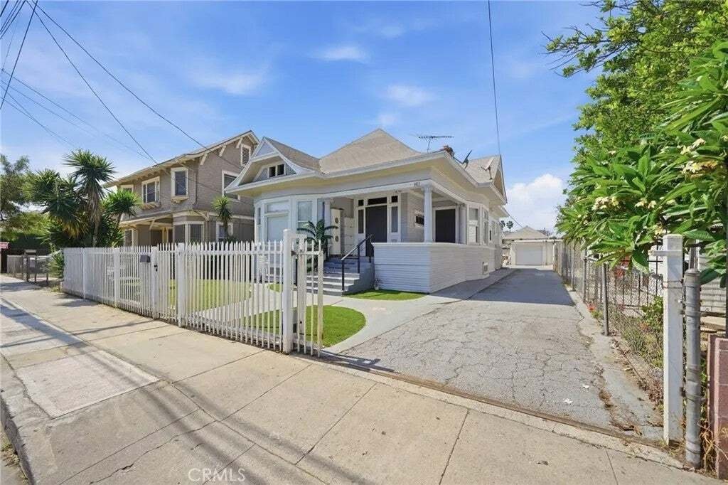 House in Los Angeles, California, United States 2 - 18937201