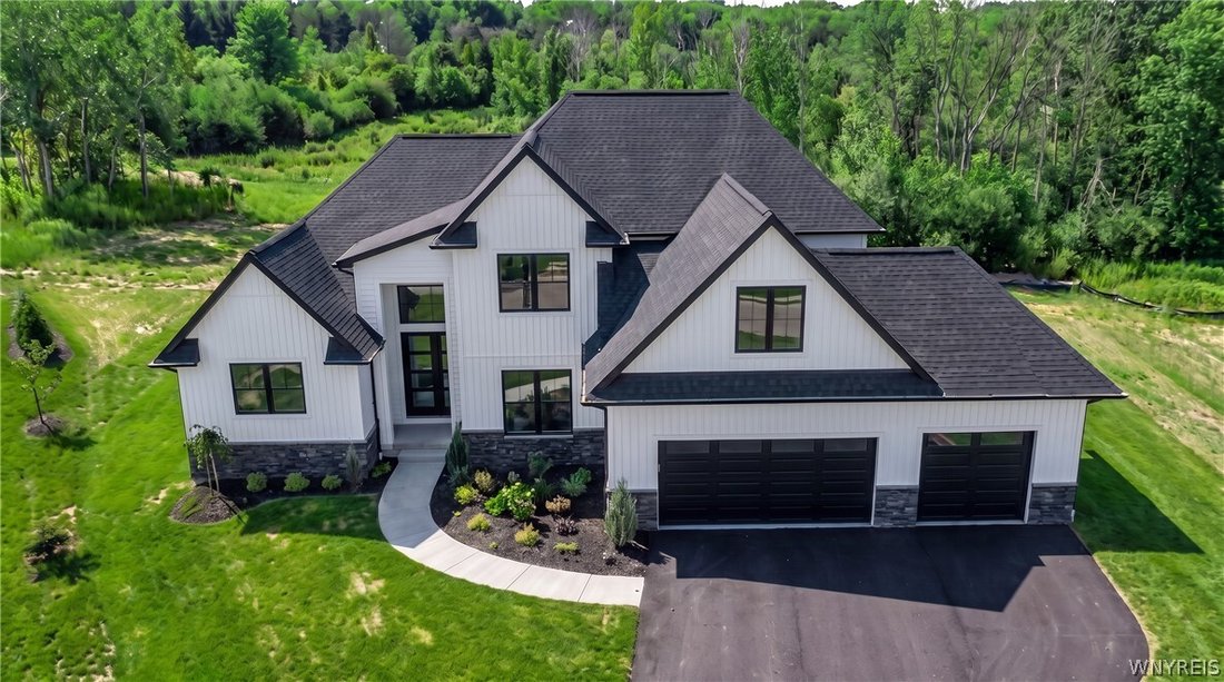 House in East Amherst, New York, United States 4 - 18937084