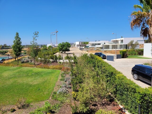 Apartment in Quarteira, Algarve, Portugal 1 - 18937310