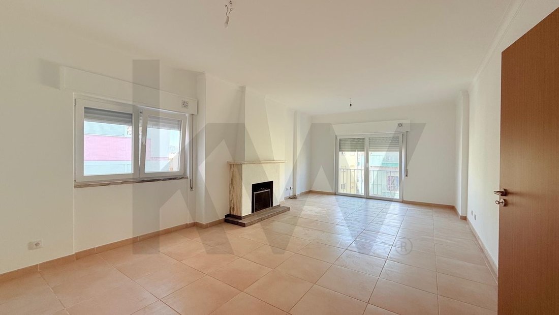 Apartment in Setubal (Sao Sebastiao), Setubal, Portugal 5 - 18936955