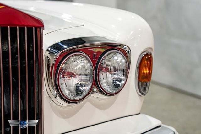 Rolls-Royce Corniche in Ft LAUDERDALE, FL, United States 5 - 18937657