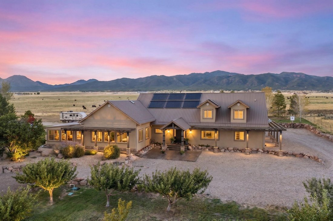 House in New Harmony, Utah, United States 1 - 18794525