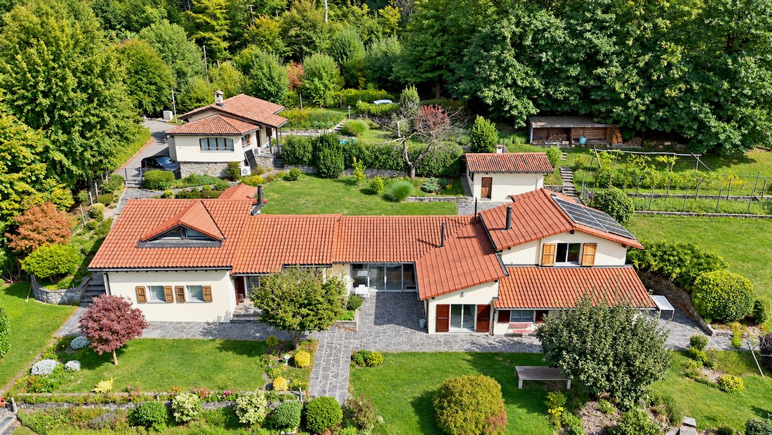 Villa in Capriasca, Ticino, Switzerland 3 - 18936982