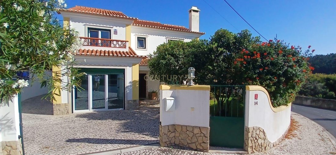 Villa in Santo Isidoro, Lisbon, Portugal 1 - 18937587