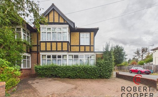 House in Eastcote, Hillingdon, England 1