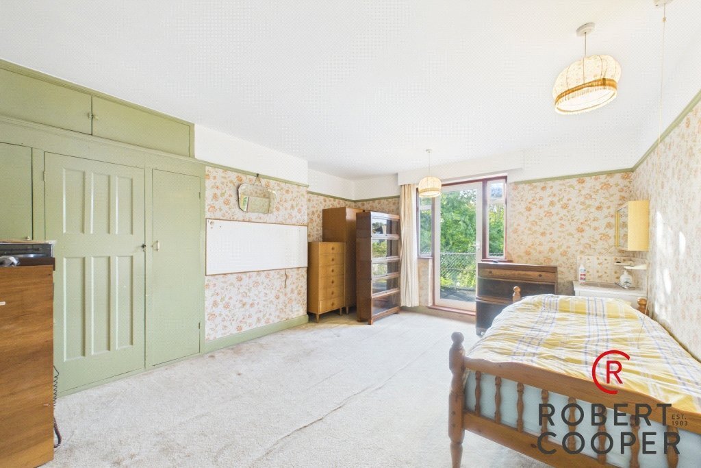 House in Eastcote, Hillingdon, England 5 - 18936696