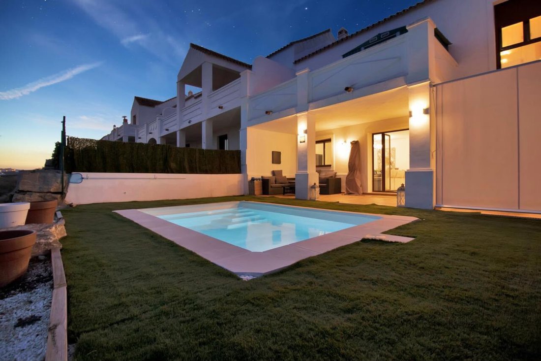 Townhouse in Casares, Andalusia, Spain 1 - 18938305