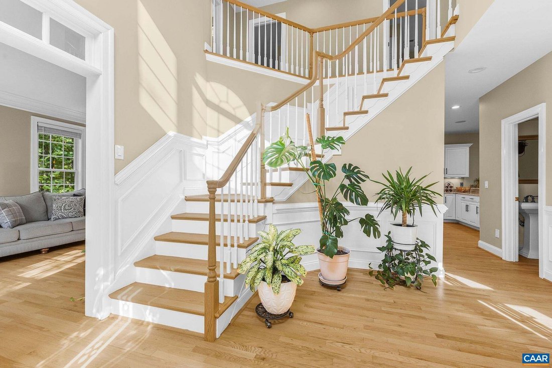 House in Charlottesville, Virginia, United States 4 - 18936688