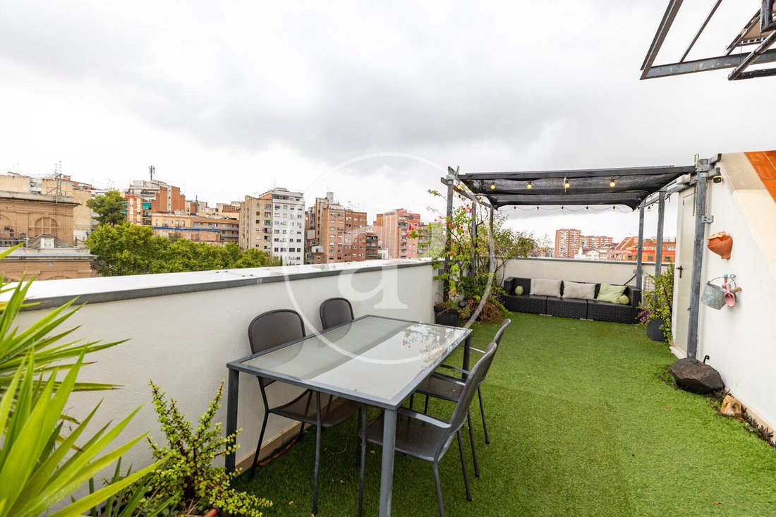 Penthouse in Districte II, l'Hospitalet de Llobregat, Spain 5 - 18937311