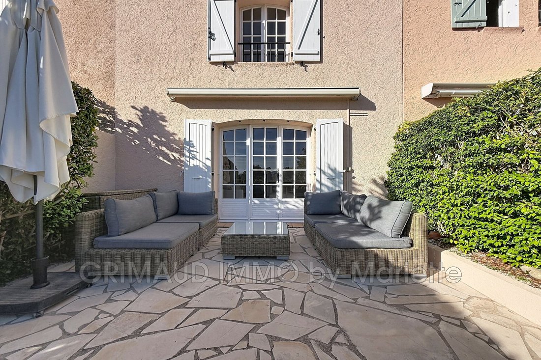 Villa in Grimaud, Provence-Alpes-Côte d'Azur, France 2 - 18937612