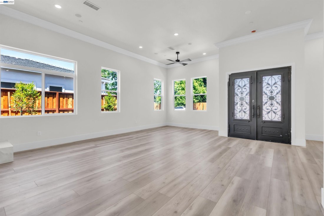 House in Carmichael, California, United States 3 - 18937128