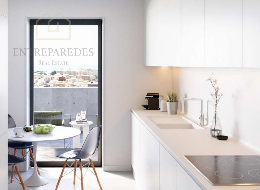 Apartment in Matosinhos e Leca da Palmeira, Porto District, Portugal 5 - 18938025