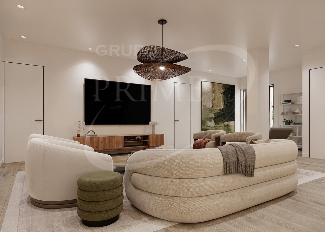 Apartment in Lordelo do Ouro e Massarelos, Porto District, Portugal 1 - 18938001