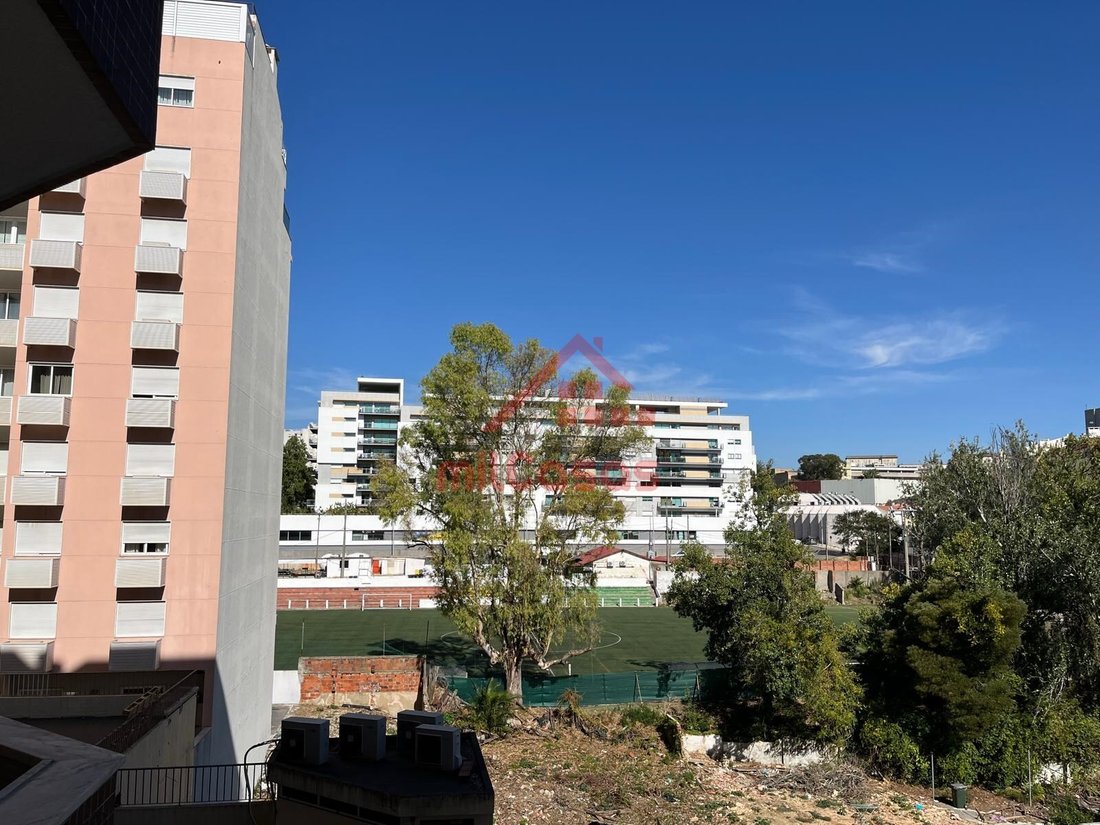 Apartment in Sao Domingos de Benfica, Lisbon, Portugal 2 - 18938011